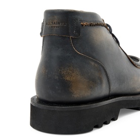 Skiff Leather Chukka Boots