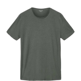 Figure Classic T-Shirt