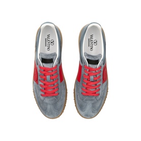 Upvillage Logo Trainers