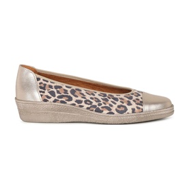 Petunia Leopard Print Pumps