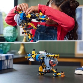 Technic Deep-Sea Research Submarine