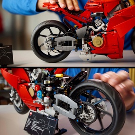 Technic Ducati Panigale V4 S Motorcycle