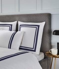 Wide Narrow Stripe 400 Thread Count Square Pillowcase Pair Navy on White
