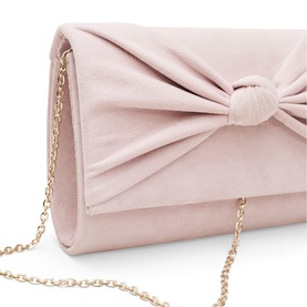 Knotted Front Clutch