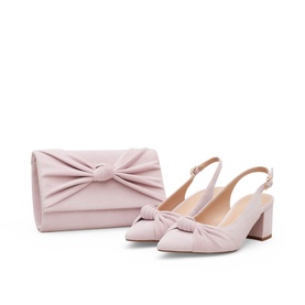 Knotted Front Clutch