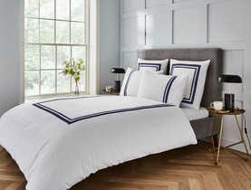 Wide Narrow Stripe 400 Thread Count Duvet Set Navy on White