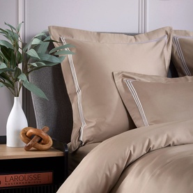 Triple Row Cord 800 Thread Count Pillowcase Square White on Flax