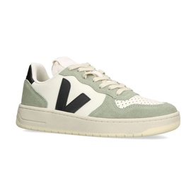 V 10 Trainers