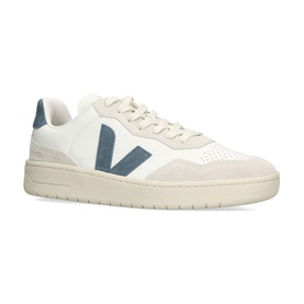 V-90 Trainers