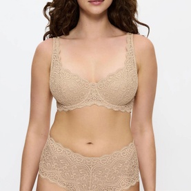 Amourette Half-Padded Balcony Bra