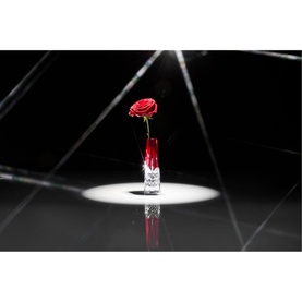 Lismore Red Bud Vase 18 cm