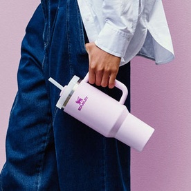 The Cherry Blossom Quencher H20 FlowState&trade; Tumbler 1.18L