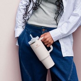 The Rose Quartz Quencher H20 FlowState&trade; Tumbler 0.8L