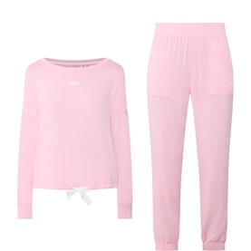 Long-Sleeved Top & Bottoms Pyjama Set