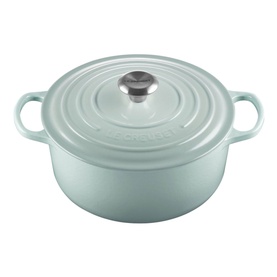 Signature Cast Iron Round Casserole 26cm