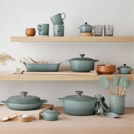 Signature Cast Iron Round Casserole 26cm