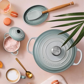 Stoneware Oval Spoon Rest