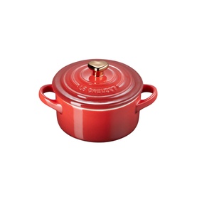 Stoneware Heart Knob Petite Casserole 10cm