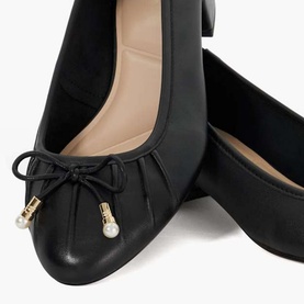 Amazing Ballet Flats