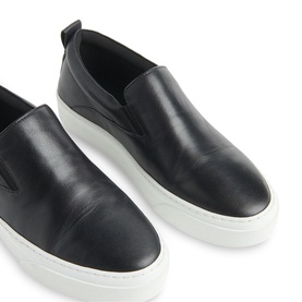Kinsley Slip-On Trainers