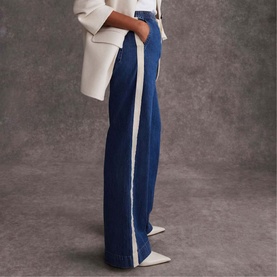 Side-Stripe Wide Jeans