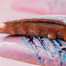 Caramel and Almond Sweetheart 200g