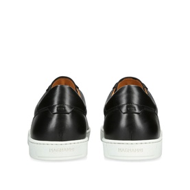 Cowes Laceless Trainers