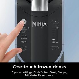 SLUSHi Frozen Drink Maker