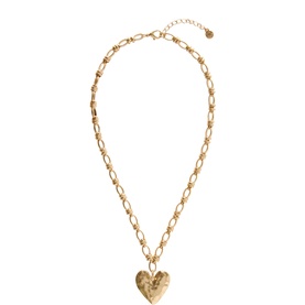 Heart Pendant Chain Necklace