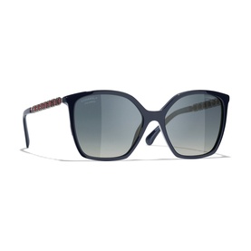 Square Sunglasses CH5546Q