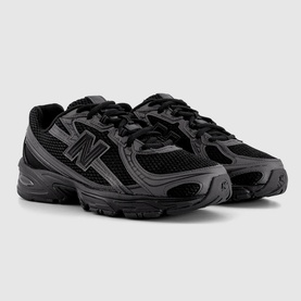 740 V2 Trainers
