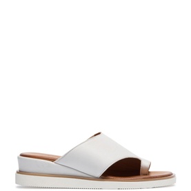 Oricola Sandals