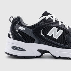 530 Trainers