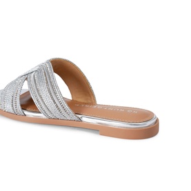 Pose Flat Sandals