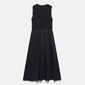 Scallop Detail Woven Dress