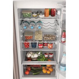 Built In 55cm Fridge Freezer Direct Cooling 70/30 Split 273L