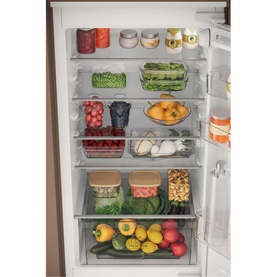 Built In 55cm Fridge Freezer Direct Cooling 70/30 Split 268L