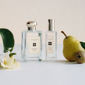 English Pear & Freesia Engraved Cologne