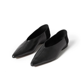 Linnie Pointed Flats