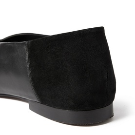 Linnie Pointed Flats