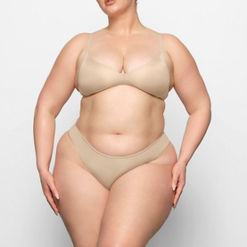 Push-Up Plunge Bra Sand