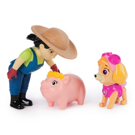Skye, Farmer Yumi and Piggie Figures Set
