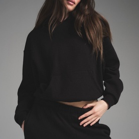 Classic Pullover Hoodie Onyx