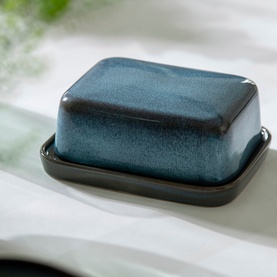 Lave Glac&eacute; Covered Butter Dish