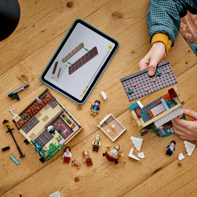 Harry Potter&trade; Privet Drive: Aunt Marge&rsquo;s Visit, Buildable House