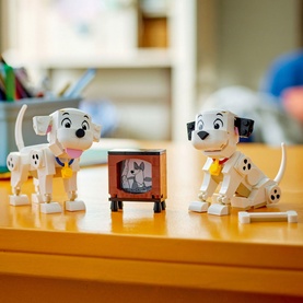 Disney Lucky & Penny 101 Dalmatians Puppies Building Toy