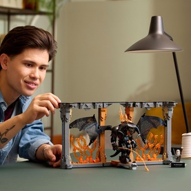 The Lord of the Rings: Balrog&trade; Book Nook