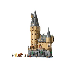 Harry Potter&trade; Hogwarts&trade; Castle: The Main Tower Set