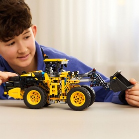 Technic Volvo L120 Electric Wheel Loader