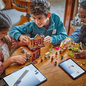 Harry Potter&trade; Quality Quidditch&trade; Supplies & Ice Cream Parlour